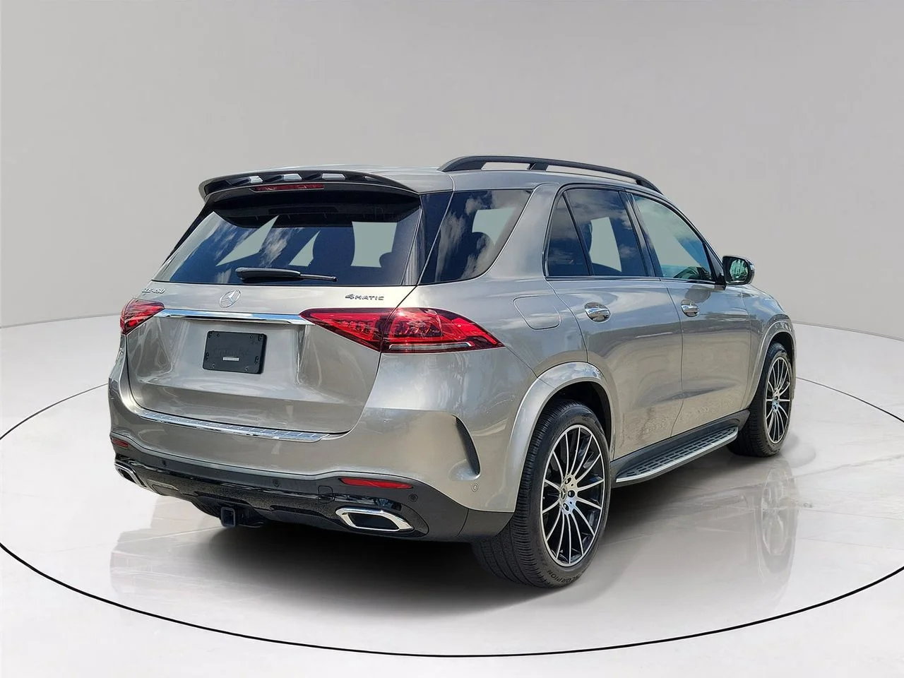 Certified Used 2023 Silver Mercedes-Benz GLE 450 image 4