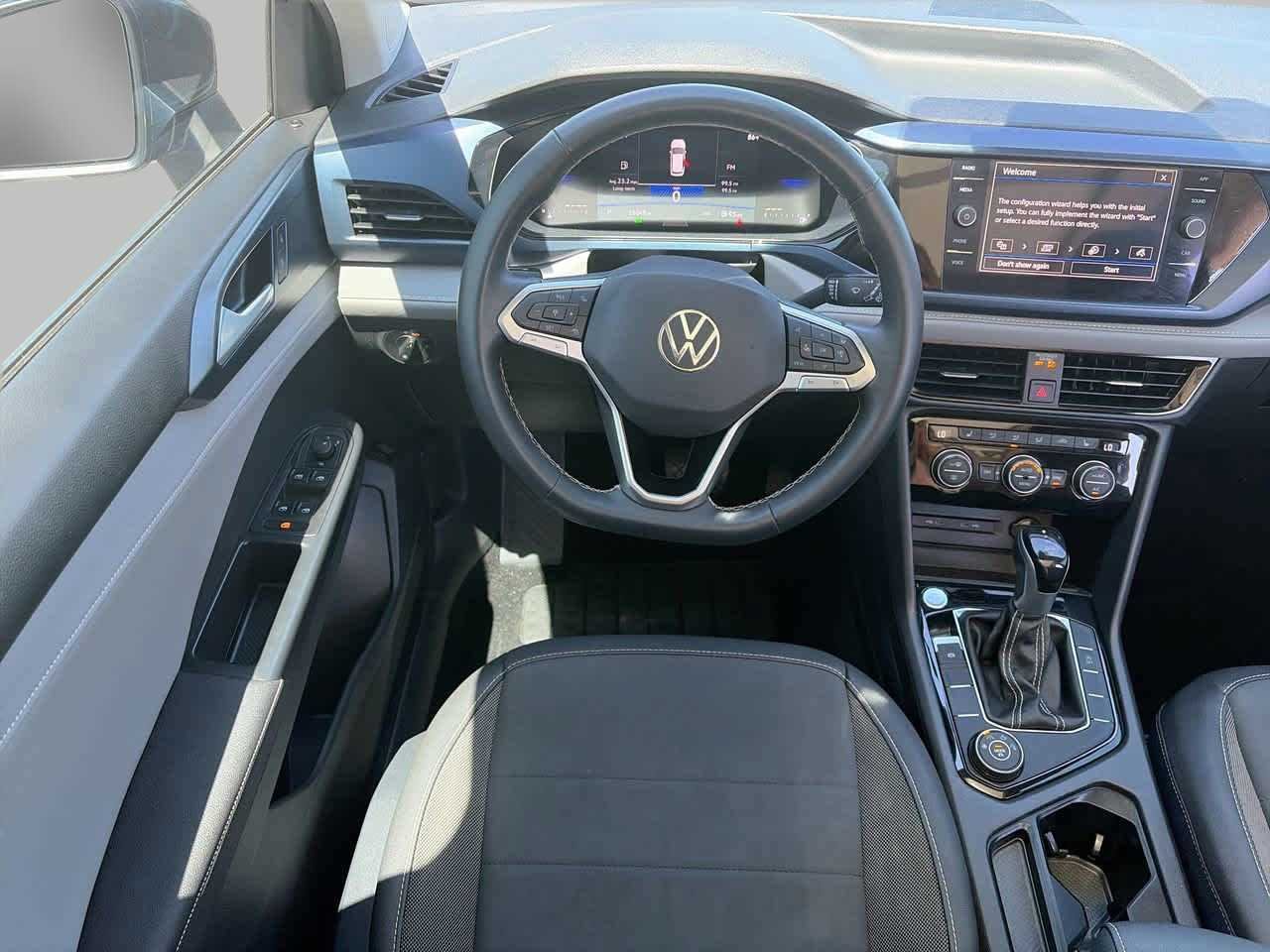 2024 Volkswagen Taos SE - Photo 11