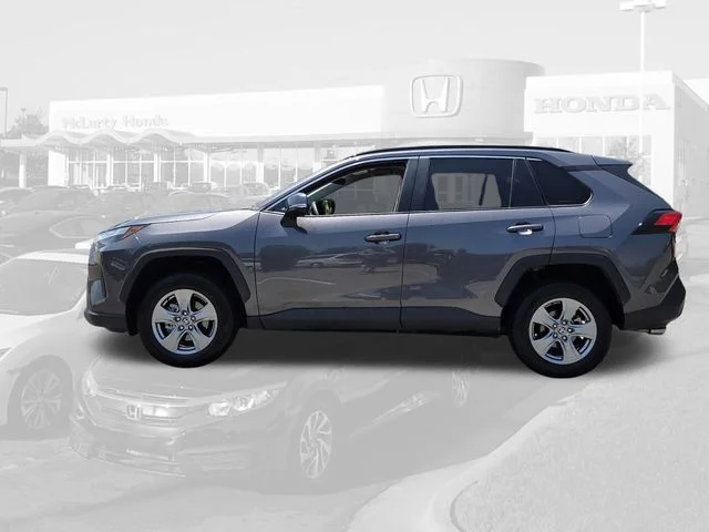 Used 2025 Magnetic Gray Metallic Toyota XLE image 2