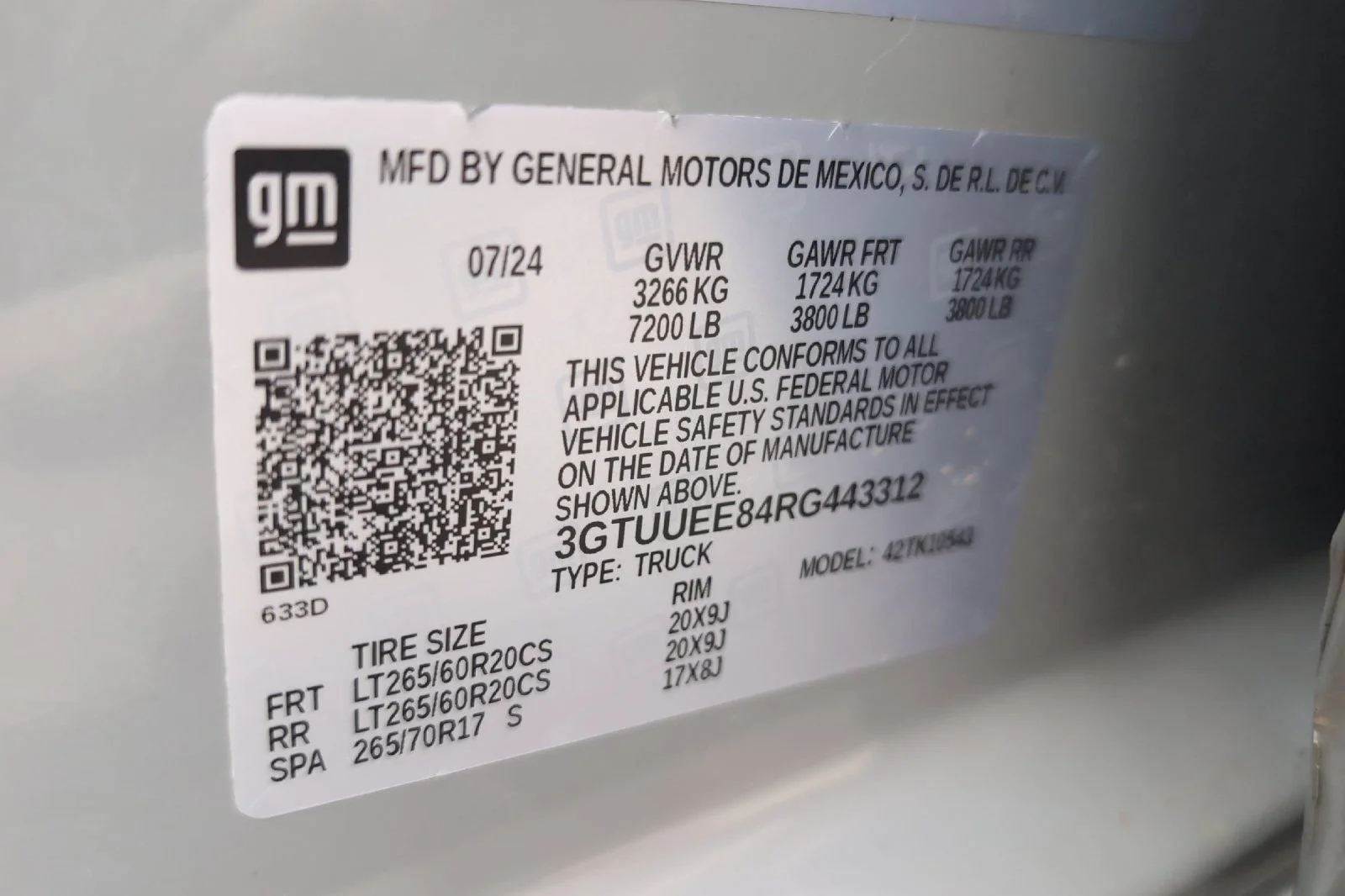 Used 2024 Thunderstorm Gray GMC AT4 image 30