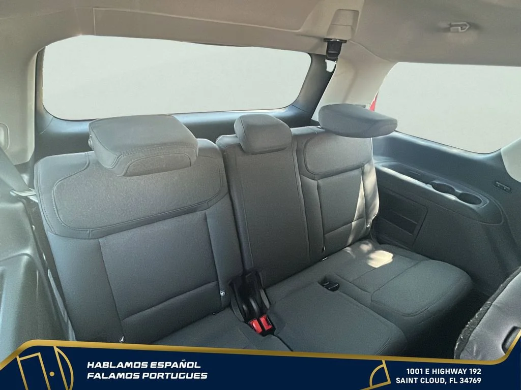 Used 2025  Ford Active image 33