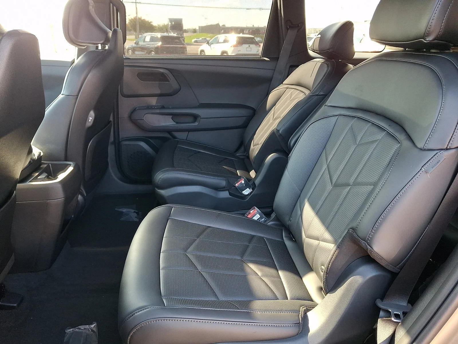 New 2027 Brown Kia X-Line EX image 11