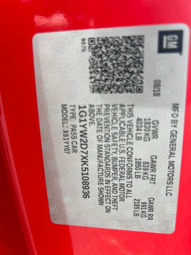 Used 2019 Red Chevrolet Grand Sport image 39