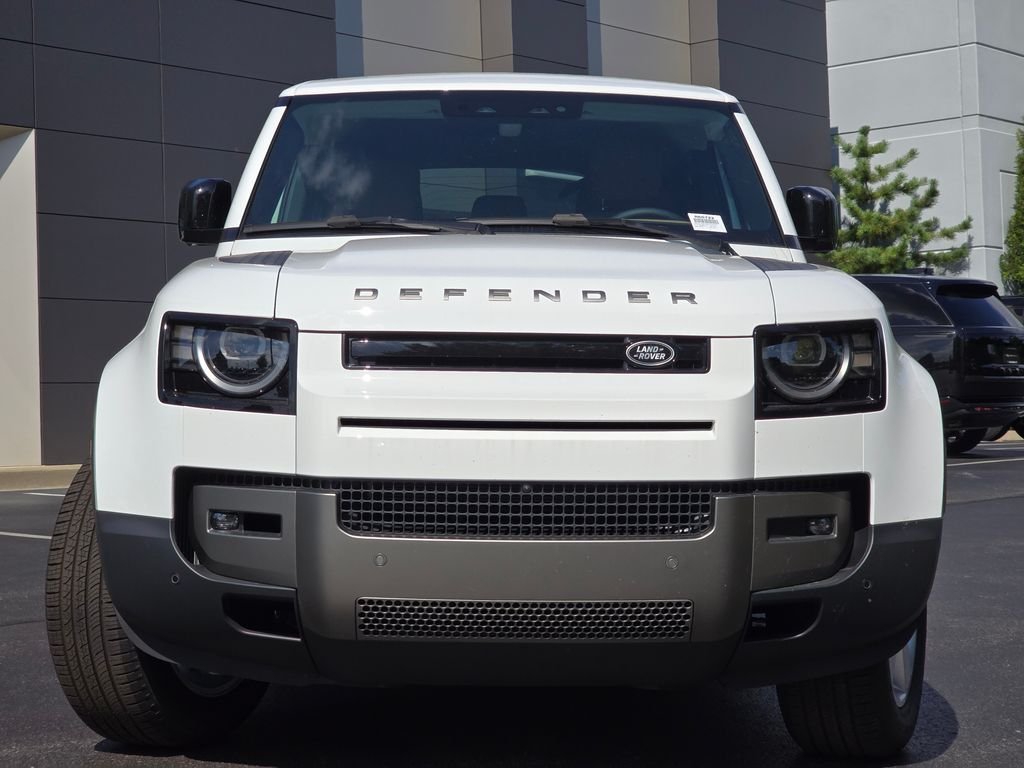 New 2026 Fuji White Land Rover S image 9