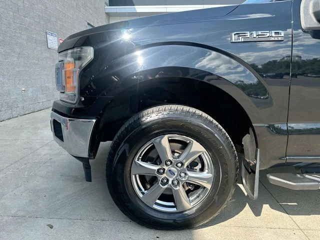 Used 2018 Black Ford XLT image 19