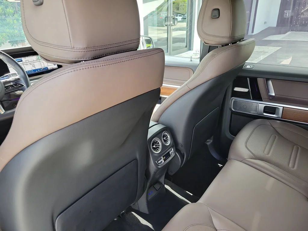 Used 2025 White Mercedes-Benz G 550 image 13