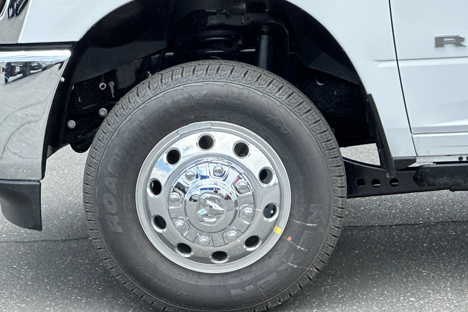 New 2026 Bright White Clear-Coat Exterior Paint RAM Laramie image 25