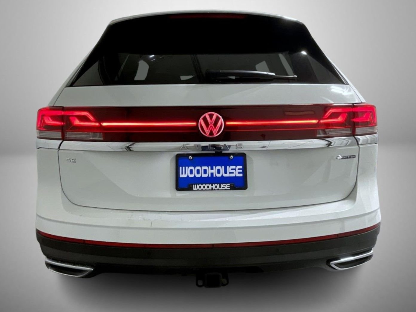 2025 Volkswagen Atlas SE w/Tech - Photo 6