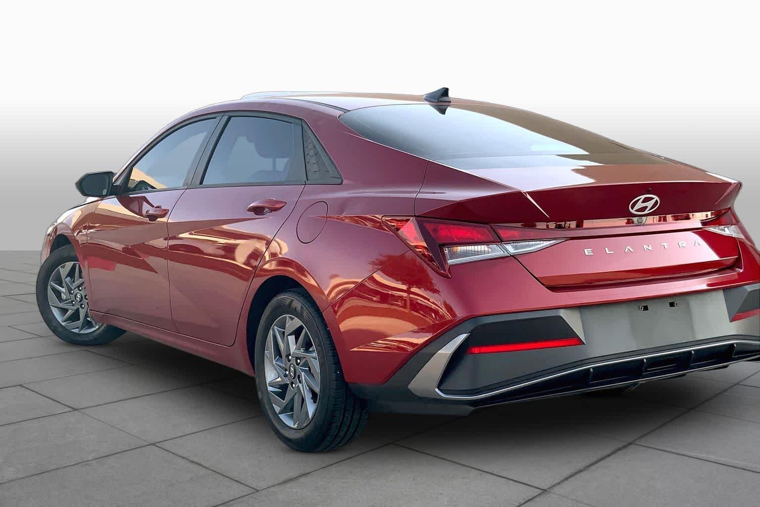 Certified Used 2024 Ultimate Red Hyundai SEL image 11