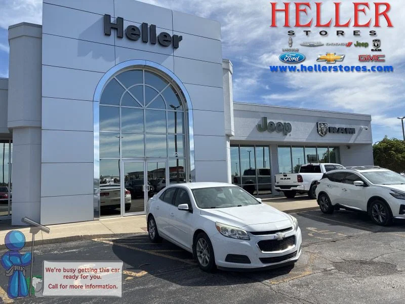 Used 2015 Summit White Chevrolet LT image 1