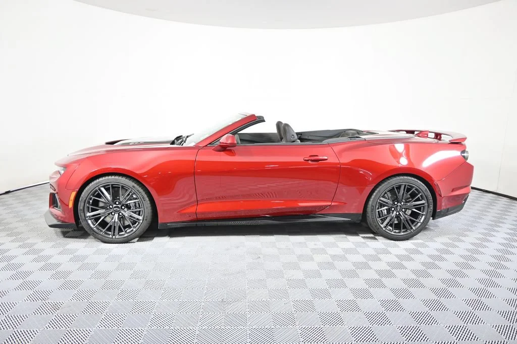 Used 2021 Chevrolet Camaro ZL1 with VIN 1G1FK3D68M0102293 for sale in Forest Lake, Minnesota