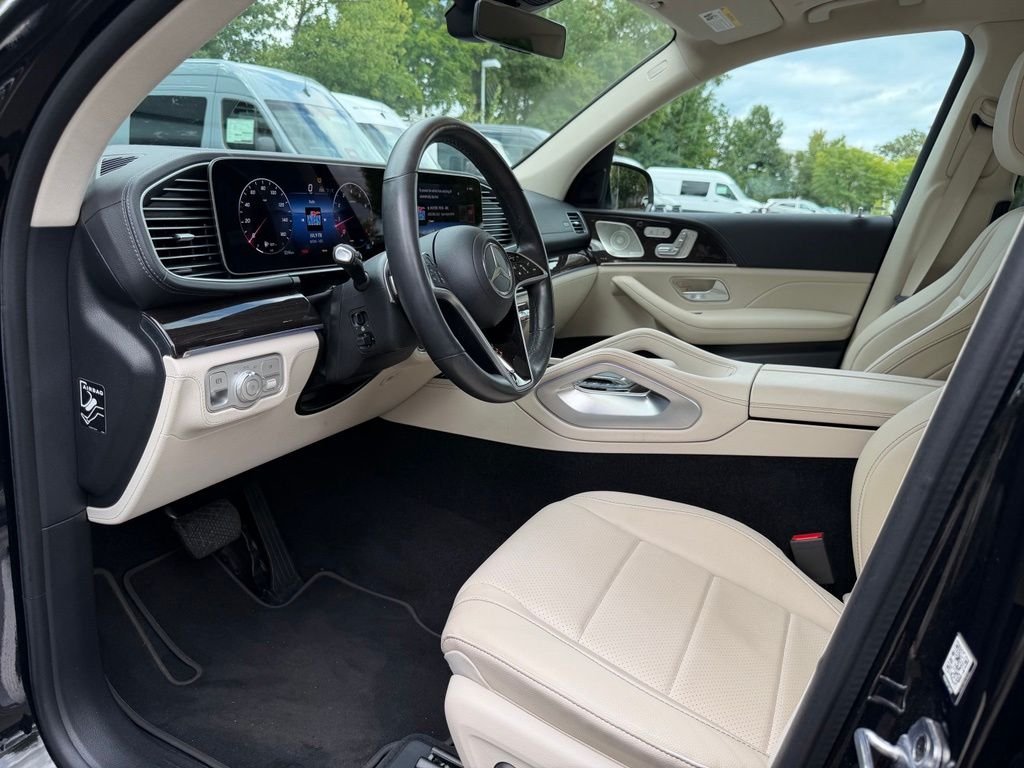 Certified Used 2024 Black Mercedes-Benz GLS 450 image 6