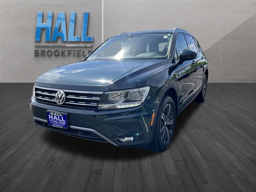 Used 2019 Green Volkswagen 2.0T SEL image 1