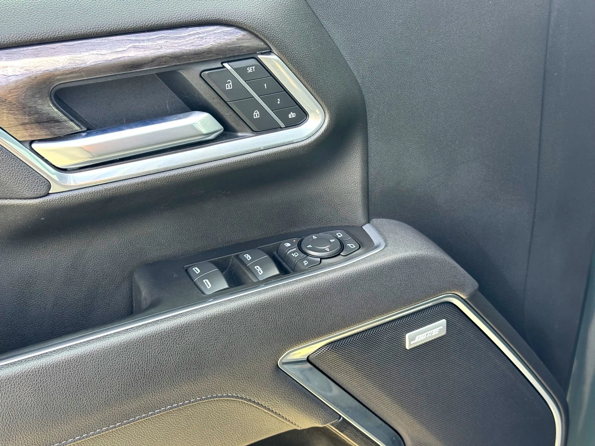 Used 2025 Cypress Gray Chevrolet LTZ image 16