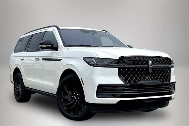 2025 Lincoln Navigator Reserve 4WD's photo