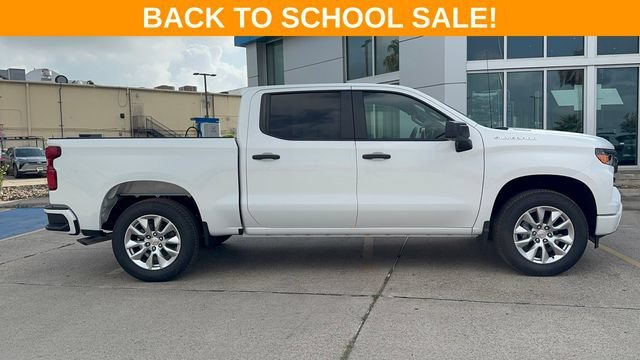 2026 Chevrolet Silverado 1500 Custom - Photo 2
