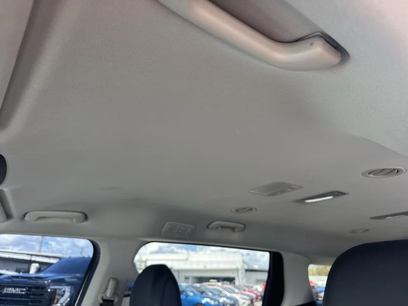 Used 2023 White Kia LX image 17