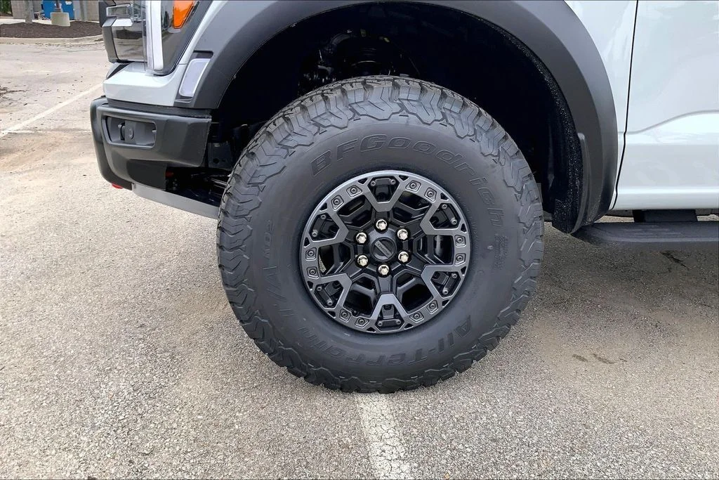 New 2026 Avalanche Ford Raptor R image 12
