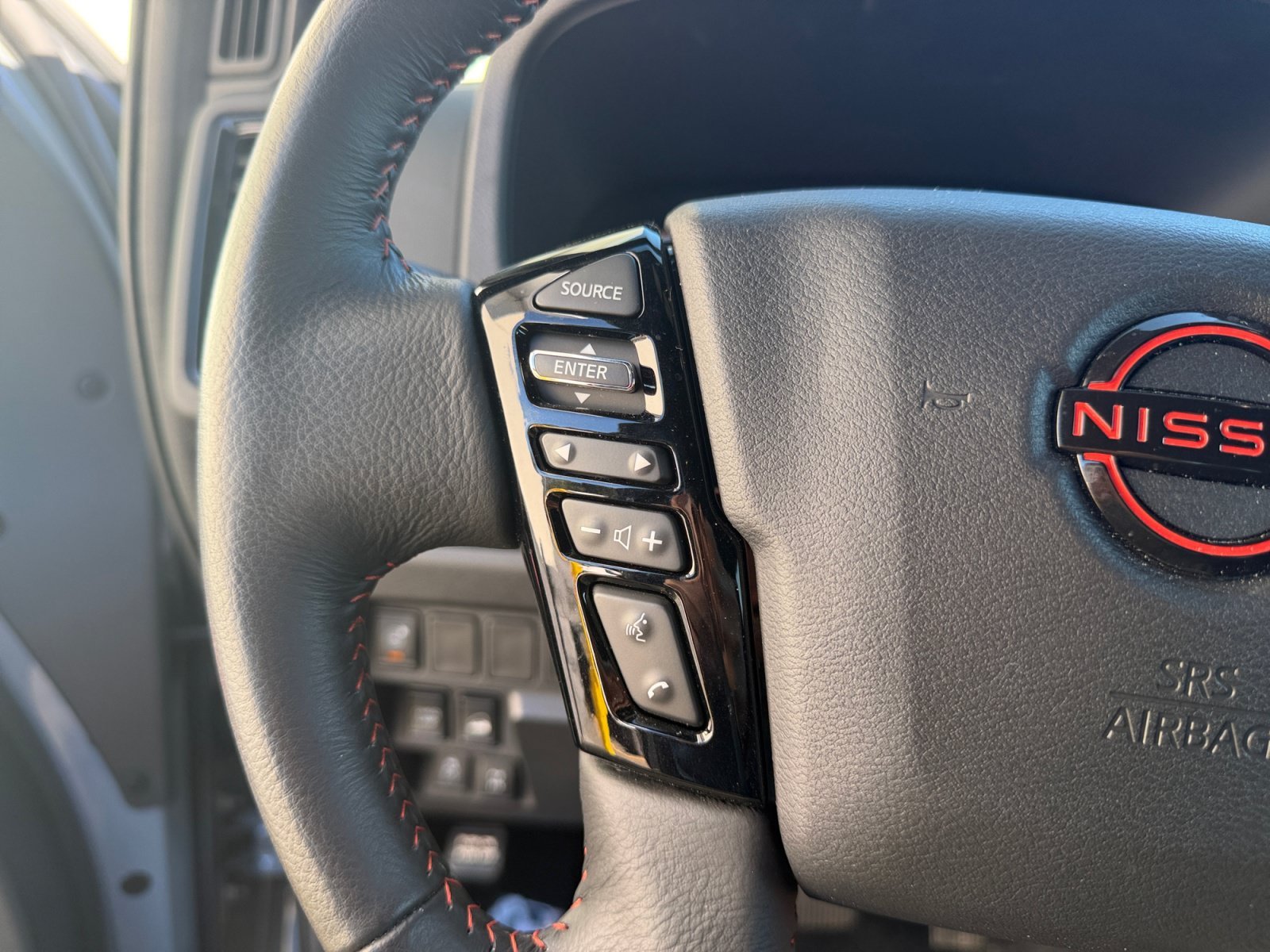 Used 2024 Boulder Gray Pearl Nissan PRO-4X image 11