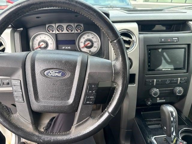 Used 2009 Oxford White Clearcoat Ford FX4 image 13