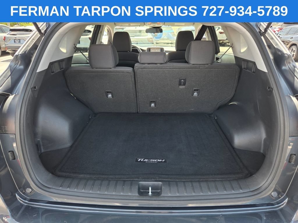 Used 2019 Blue Hyundai SE image 18