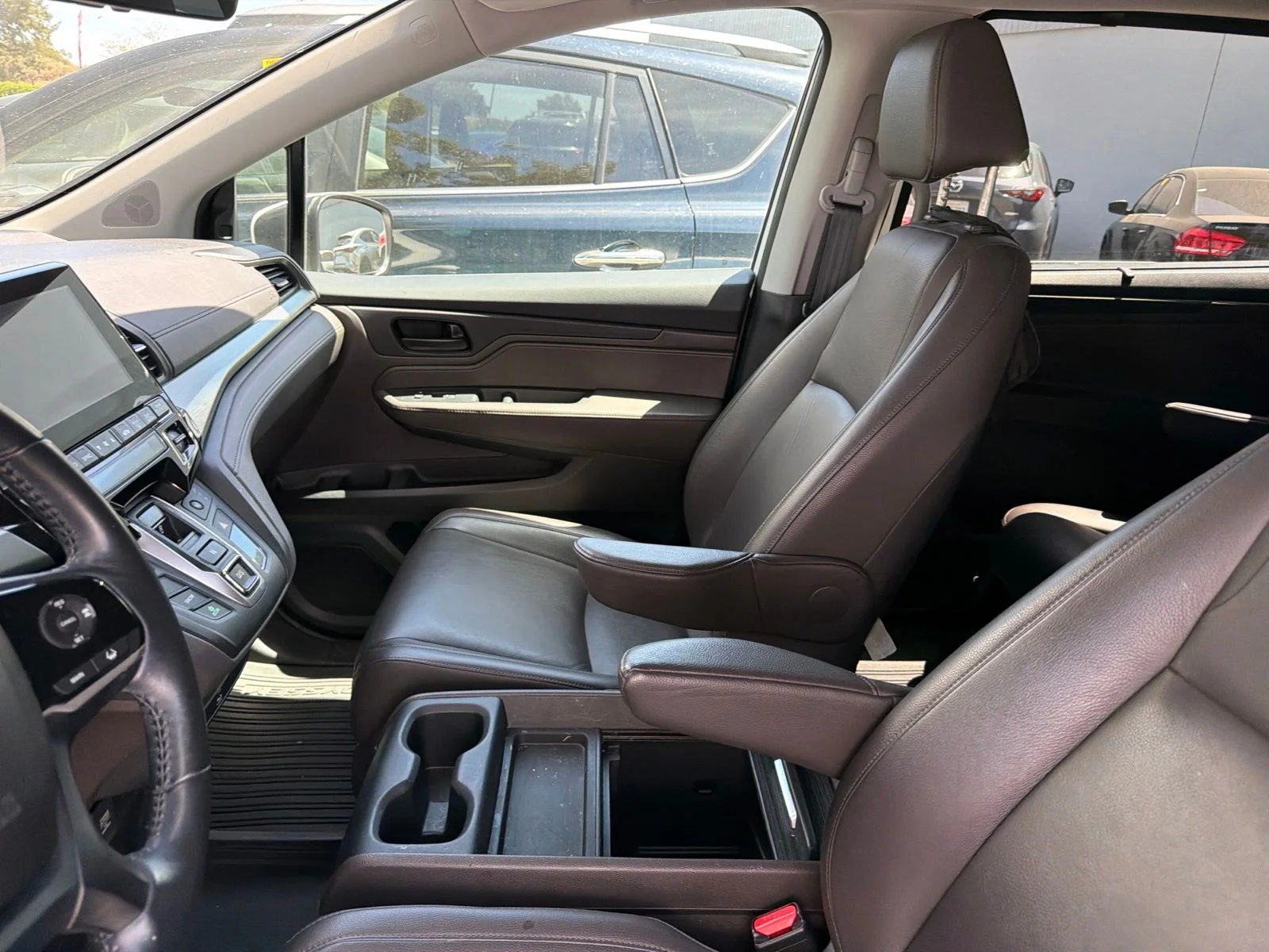 Used 2018 White Diamond Pearl Honda EX-L image 6