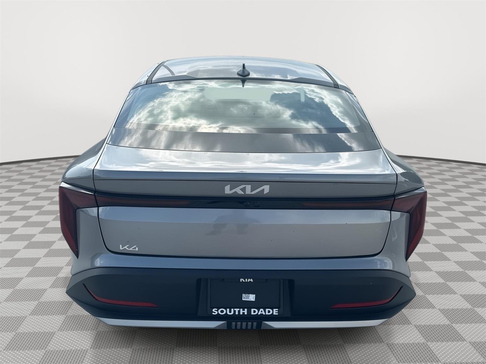 New 2026 Steel Gray Kia EX image 5