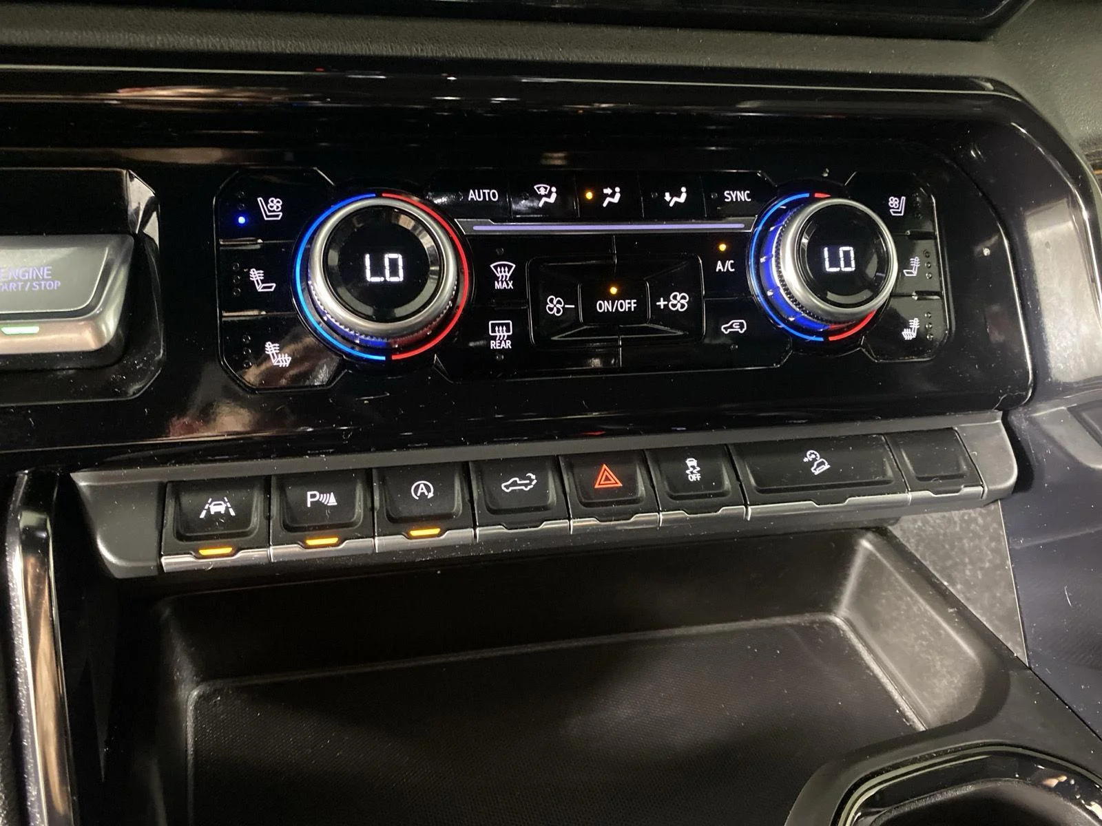 Used 2024 Thunderstorm Gray GMC AT4 image 21