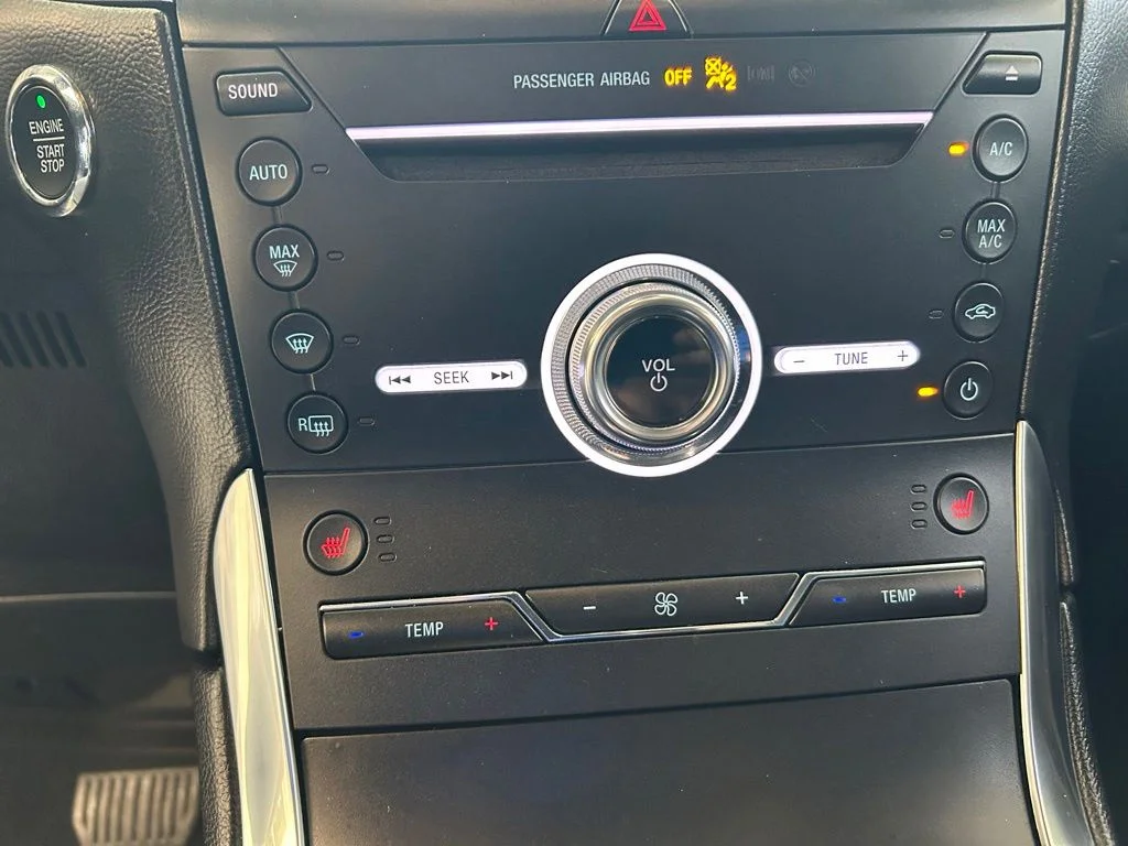 Used 2019 Blue Ford Titanium image 47