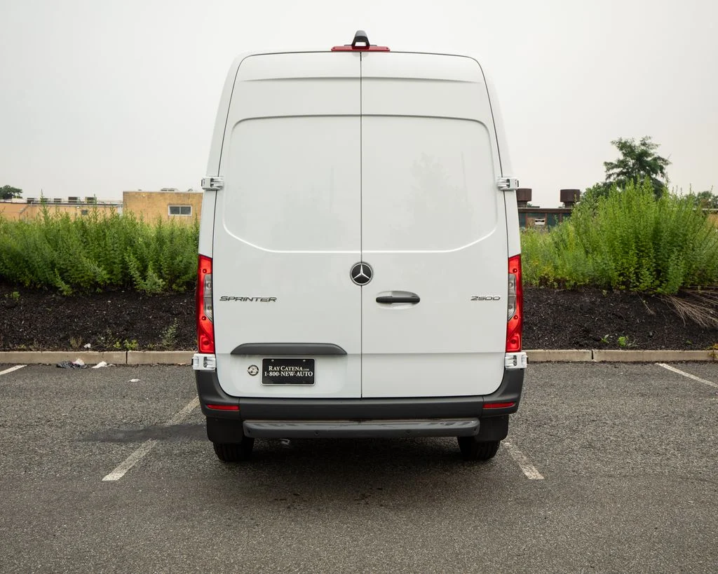 Used 2026 White Mercedes-Benz Cargo 144 WB image 14