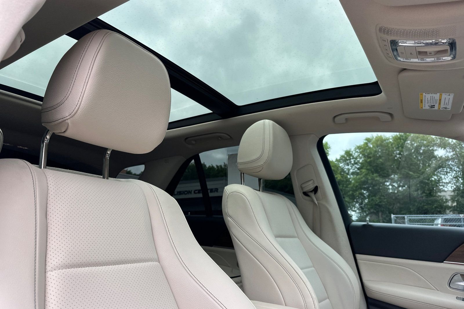 Used 2022  Mercedes-Benz GLE 350 image 20