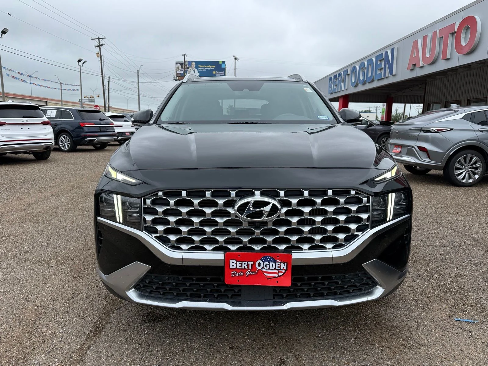 Used 2021 Black Hyundai Limited image 2