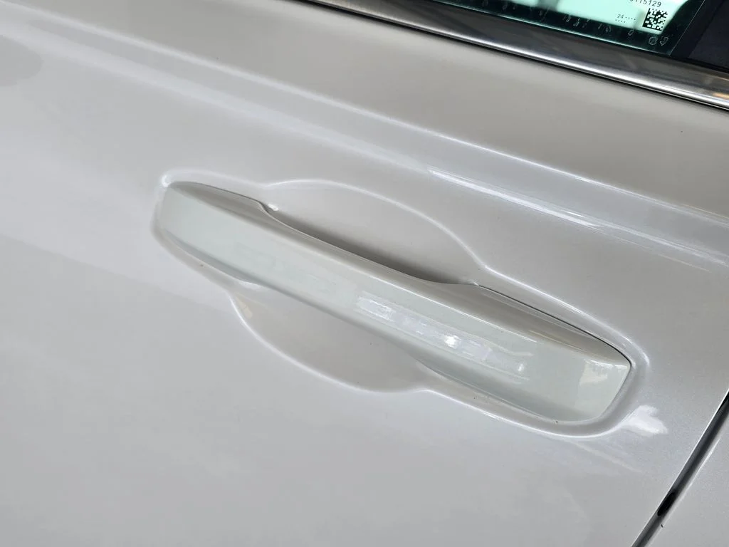 Used 2025 White Honda LX image 17