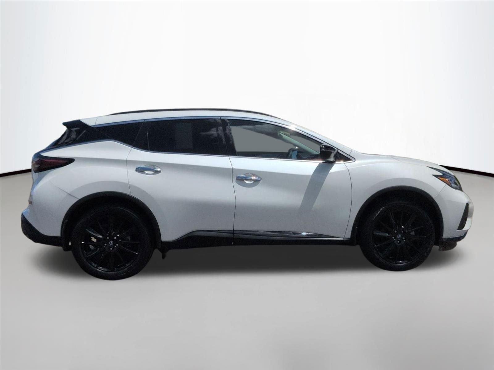 Used 2023 Pearl White Tricoat Nissan SV image 6