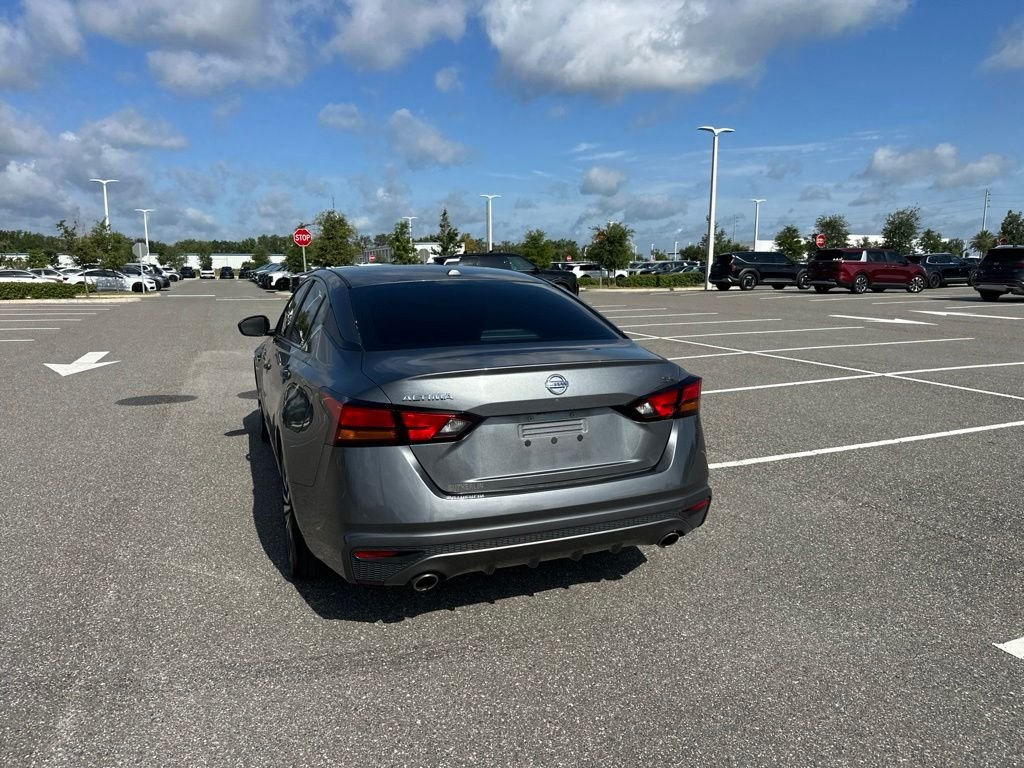 Used 2019 Gray Nissan 2.5 SR image 9