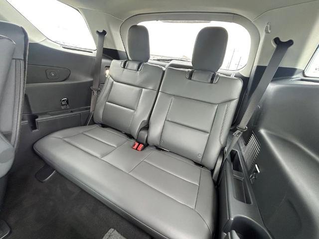 New 2026 Star White Metallic Tri-Coat Ford Active image 20