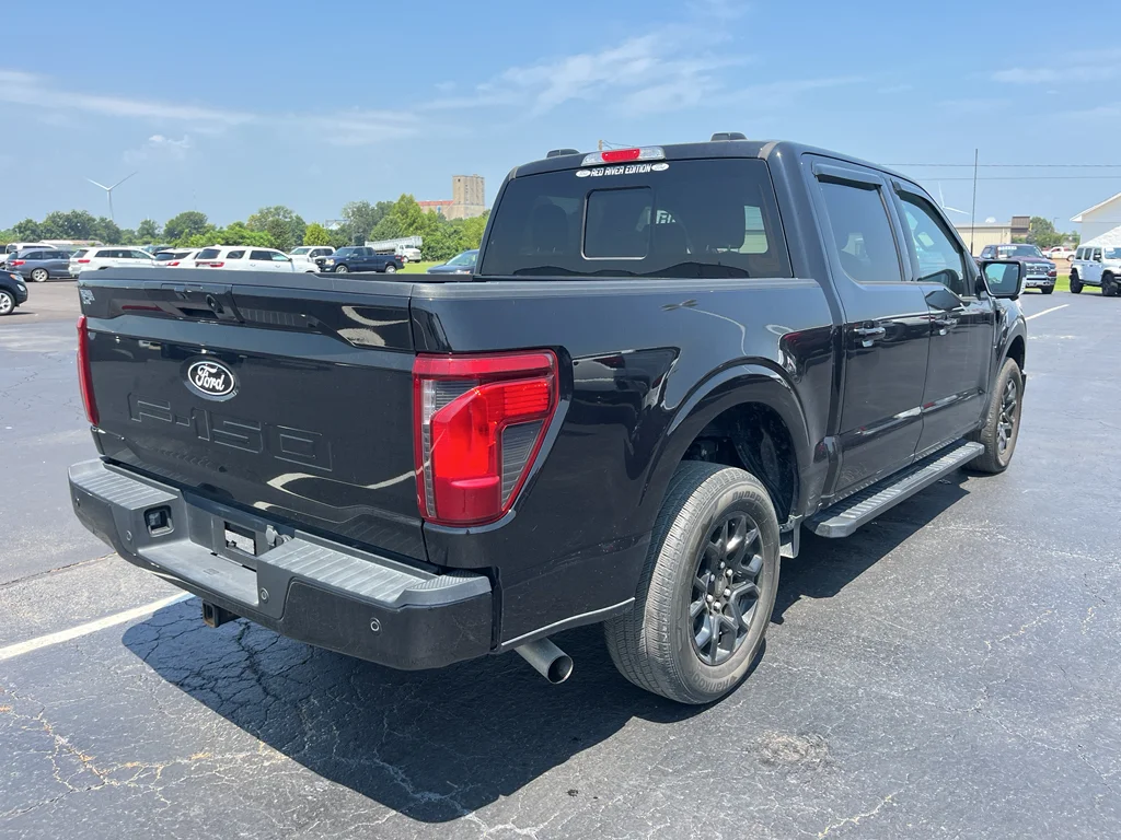 Used 2024 Agate Black Metallic Ford XLT image 5
