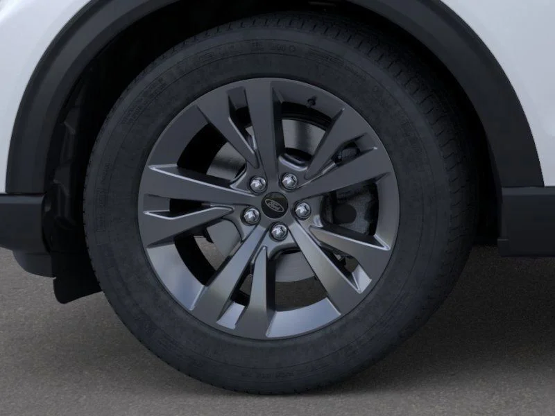 New 2026 Star White Metallic Tri-Coat Ford Active image 21