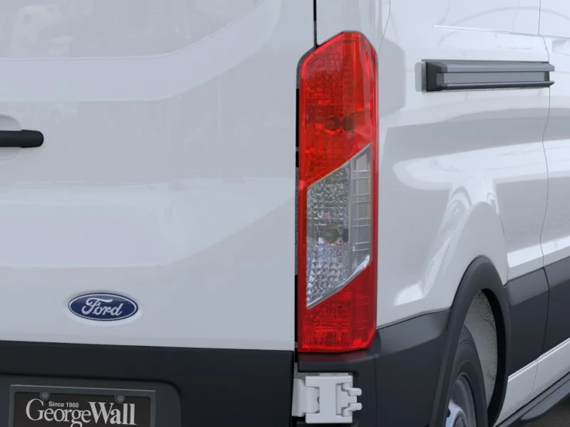 New 2026 Oxford White Ford Cargo Van image 42