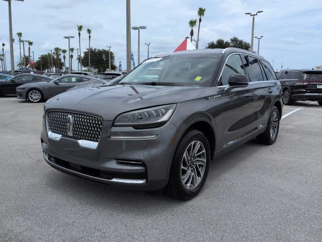 Certified Used 2023 Gray Metallic Lincoln Standard image 8