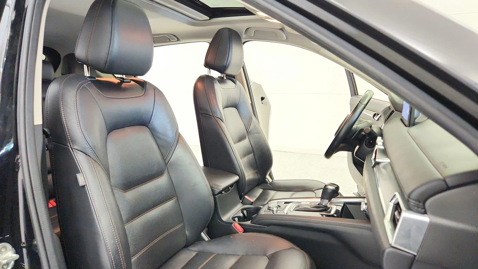 Used 2021 Jet Black Mica Mazda Grand Touring image 32