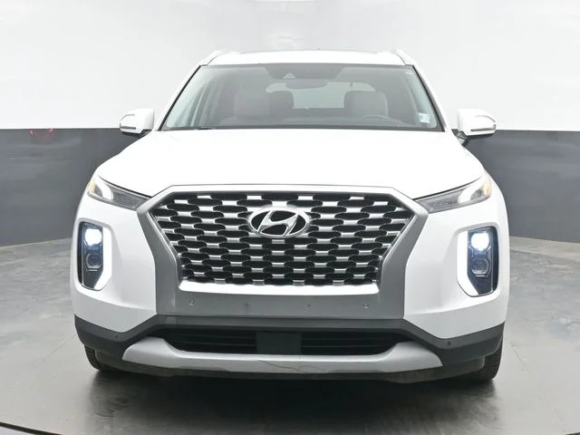 Used 2021 White Hyundai SEL image 2