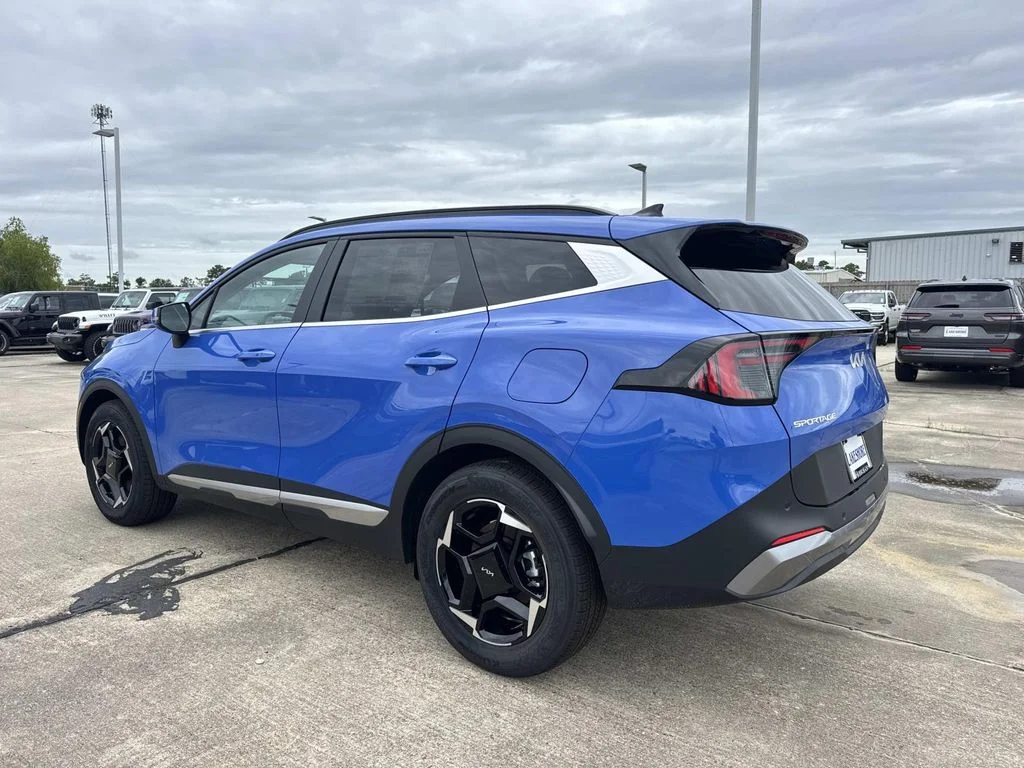 New 2026 Nebular Blue Kia EX image 4