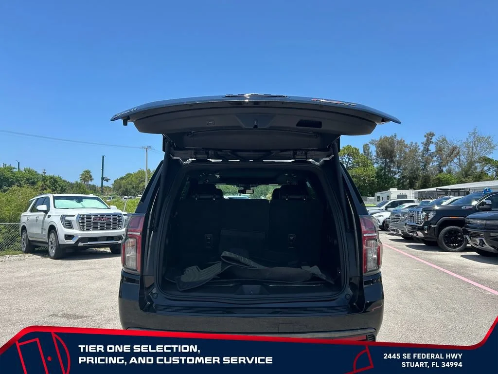 Used 2021 BLACK Chevrolet RST image 16