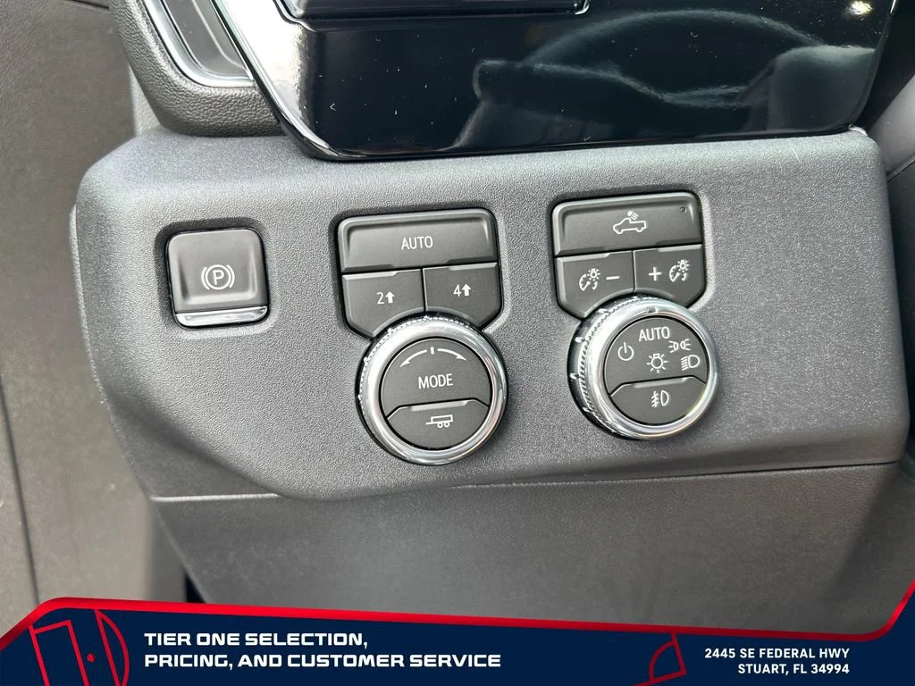 New 2026 Sterling Metallic GMC Elevation image 17