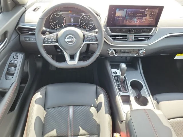 New 2026 Gray Sky Pearl / Super Black Two-tone Nissan SR image 16