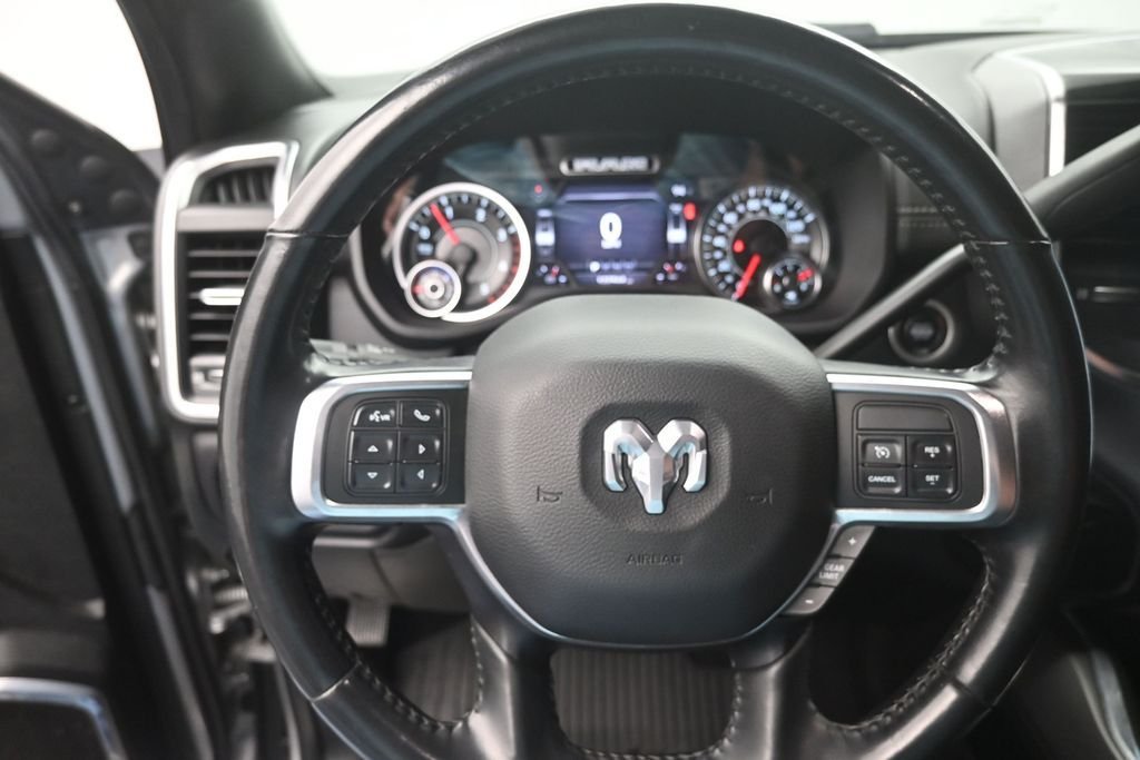 Used 2022 Silver Ram Laramie image 31