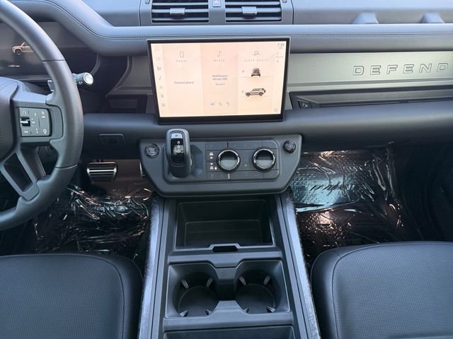 Certified Used 2025 Gray Land Rover OCTA image 15