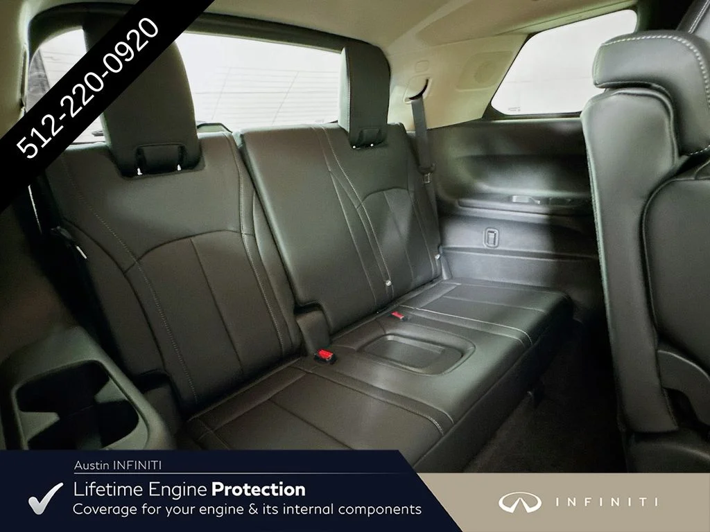 New 2027 RADIANT WHITE INFINITI LUXE image 36