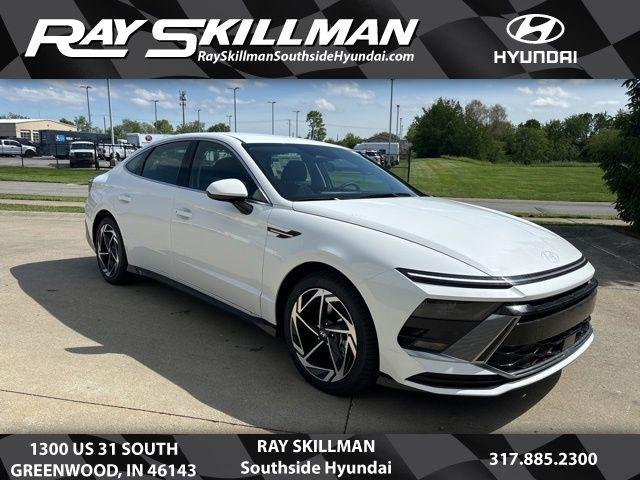 2026 Hyundai Sonata SEL AWD's photo